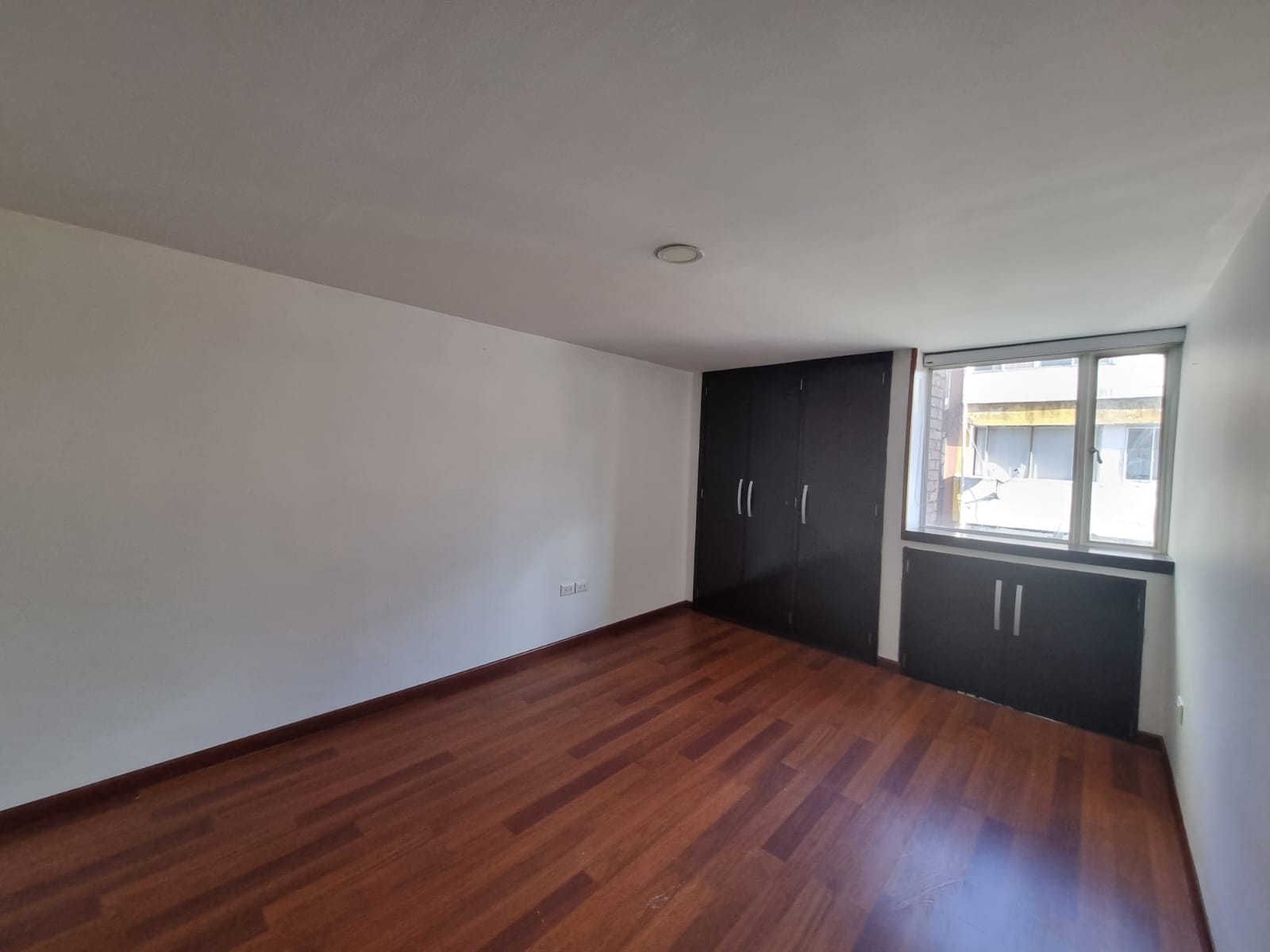 APARTAMENTO EN VENTA QUINTA PAREDES — imagen 11
