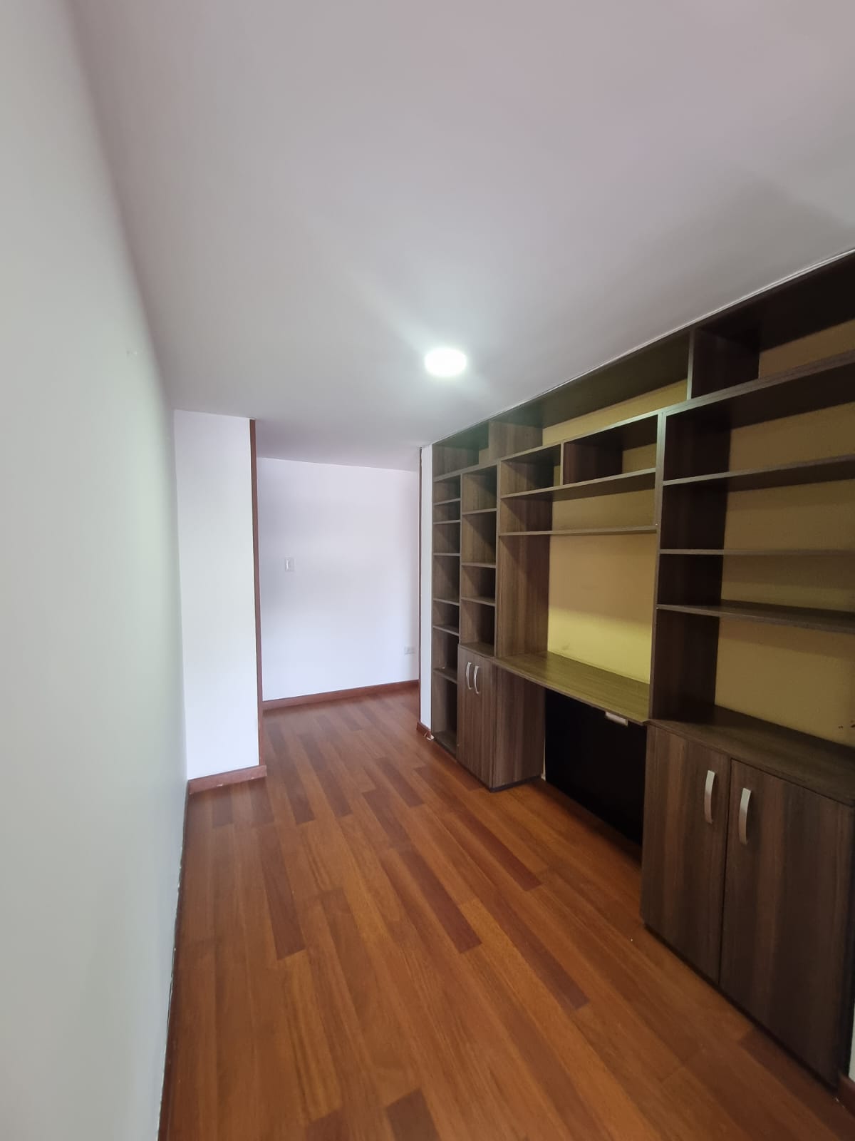 APARTAMENTO EN VENTA QUINTA PAREDES — imagen 4